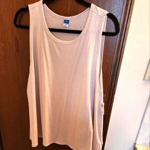 Women's Old Navy shimmery tank top. XL. NWT